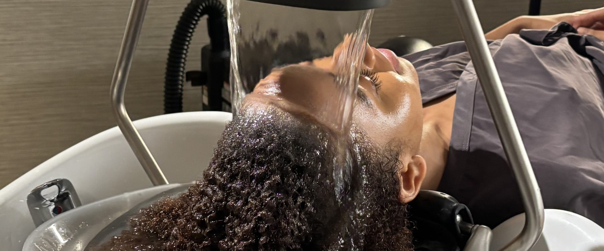 Is hair spa done on wet hair?